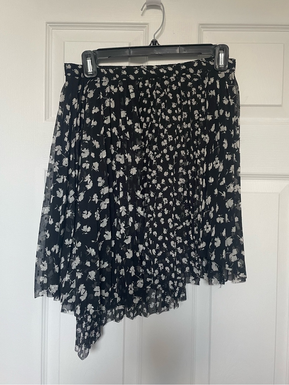 All Saints Asymmetrical Floral Skirt - Picture 2 of 7